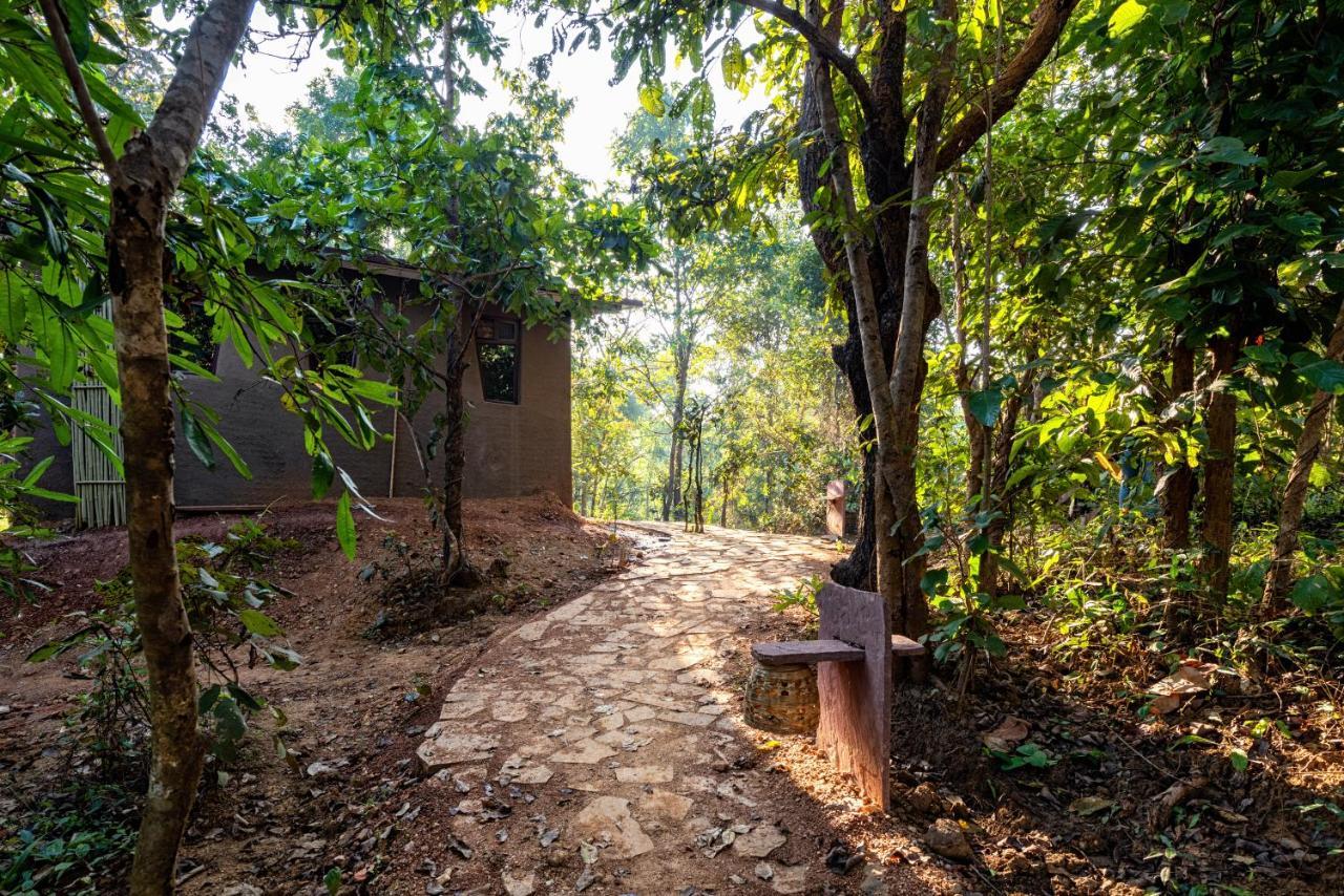 Kanha Jungle Camp Exterior foto