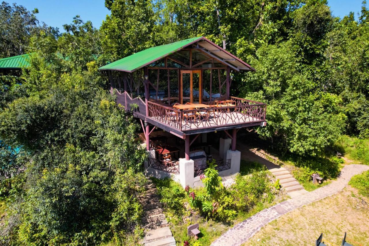 Kanha Jungle Camp Exterior foto